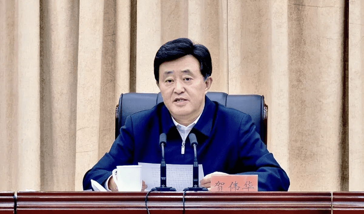 皇冠A盘_巴彦淖尔市委书记贺伟华已任内蒙古自治区政府党组成员