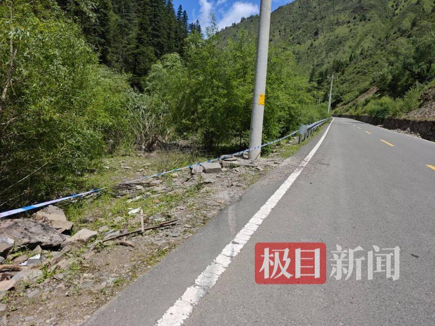 东亚杯为什么只有四国
_“阿坝旅游车坠河5人失联”最新进展：在下游20公里处找到1具遗体