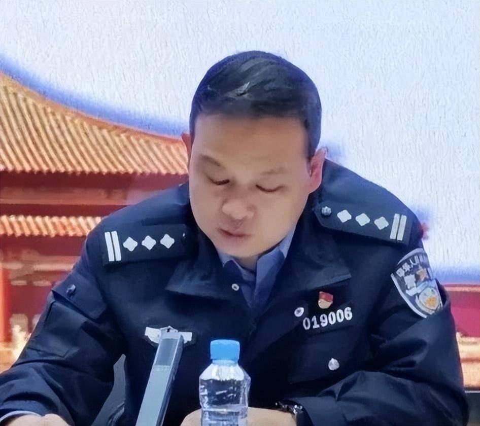 皇冠信用網代理申请
_危印国皇冠信用網代理申请
，主动投案