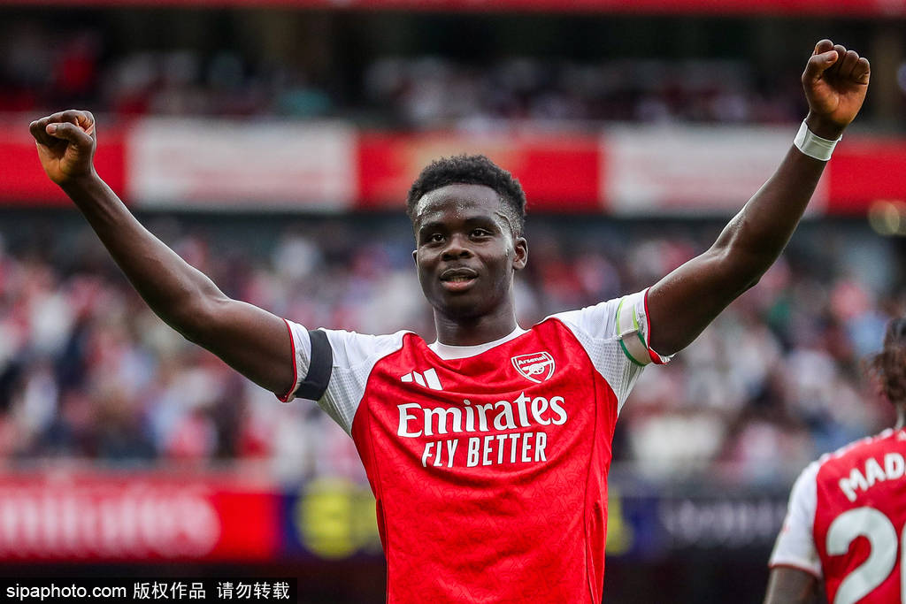 波兰超级联赛 
_英超-约克雷斯双响萨卡破门+伤退 阿森纳5-0利兹联暂登顶