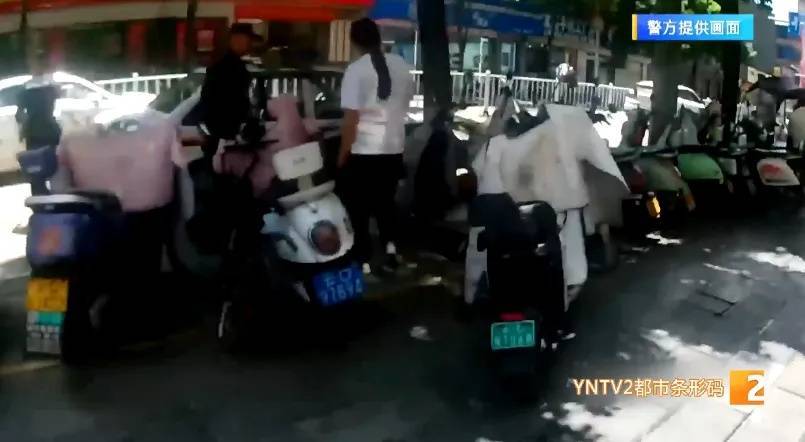 安山小绿人vs华城_不是段子！爸爸带娃玩自己睡着了！一觉醒来安山小绿人vs华城，孩子呢？