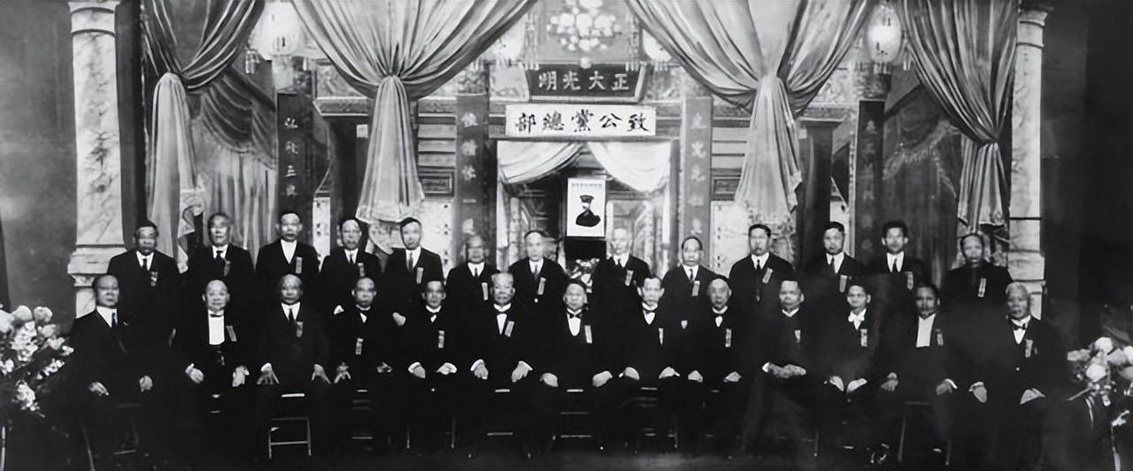 皇冠信用网哪里申请
_洪门成立“除奸队”皇冠信用网哪里申请
，消灭台独！赖清德傻眼了，洪门究竟有多厉害