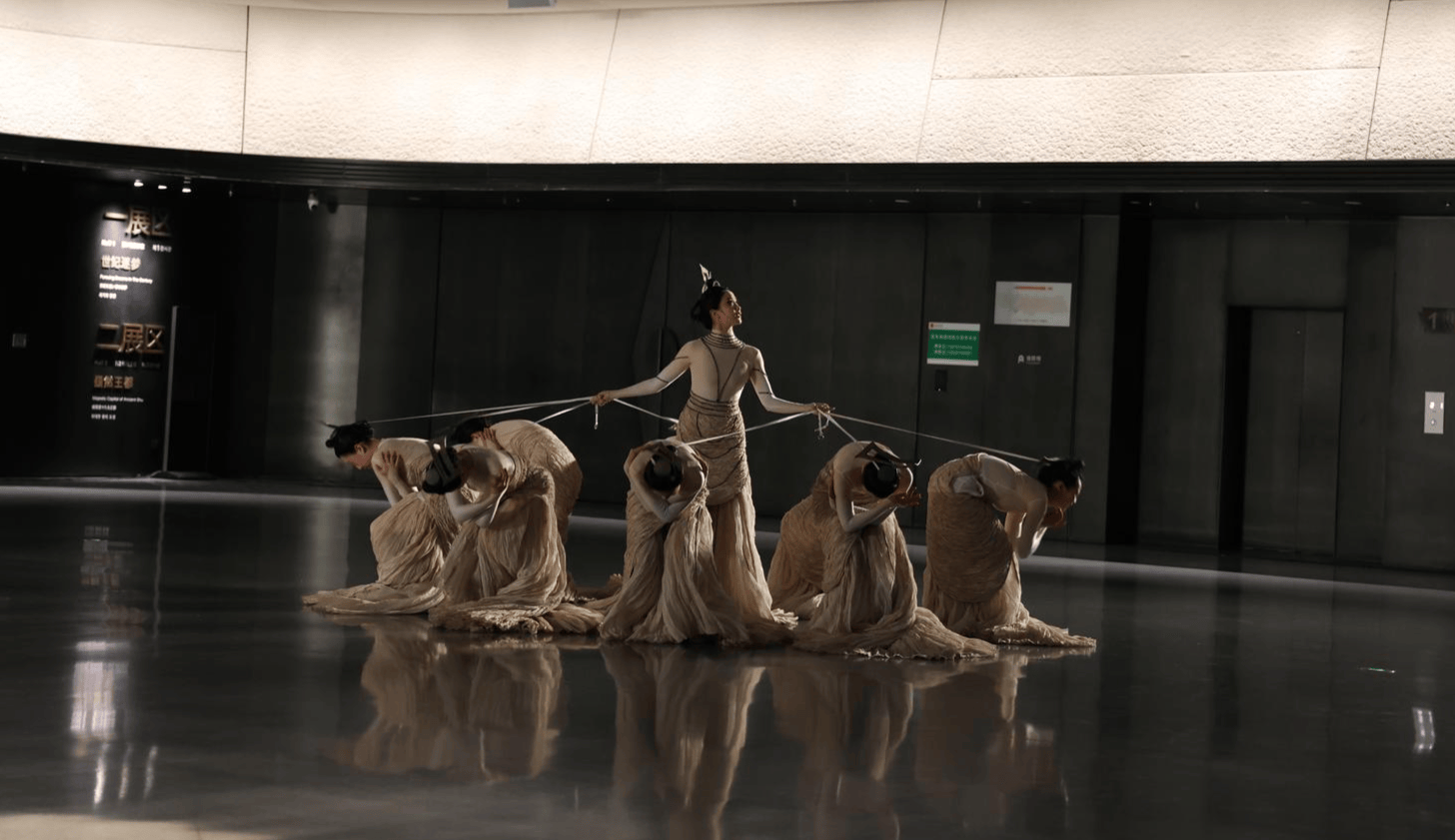 皇冠代理怎么拿
_“舞”动古蜀文明皇冠代理怎么拿
！中国舞蹈家协会“环境舞蹈季”在三星堆惊艳开幕