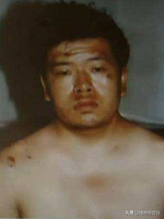 皇冠信用网在线申请
_无间道?山西警察中队长抢运钞车皇冠信用网在线申请
,被同事百发子弹乱枪击毙