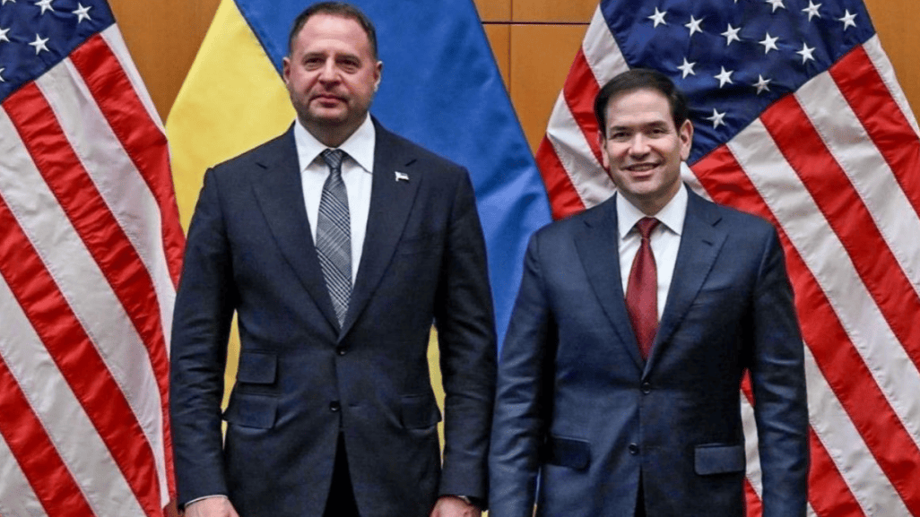 皇冠信用網代理注册
_特朗普提醒泽连斯基皇冠信用網代理注册
，普京同意可以不要更多领土，但是和平协议的字必须签！