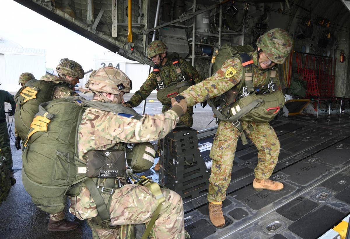 信用网怎么注册
_中日关系剑拔弩张之际信用网怎么注册
,英国不远千里为日本拱火,与自卫队演练联合夺岛!