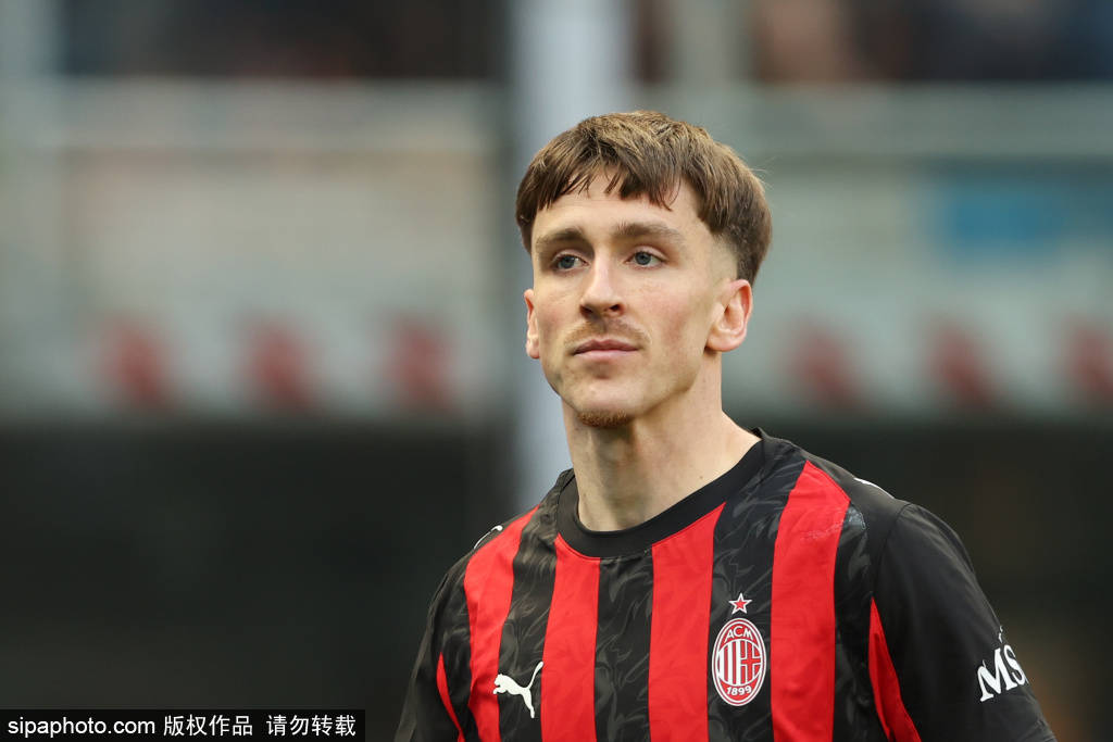 如何代理皇冠信用网_米兰冬窗新星引援：20岁黑山前锋科斯蒂奇的潜力与挑战