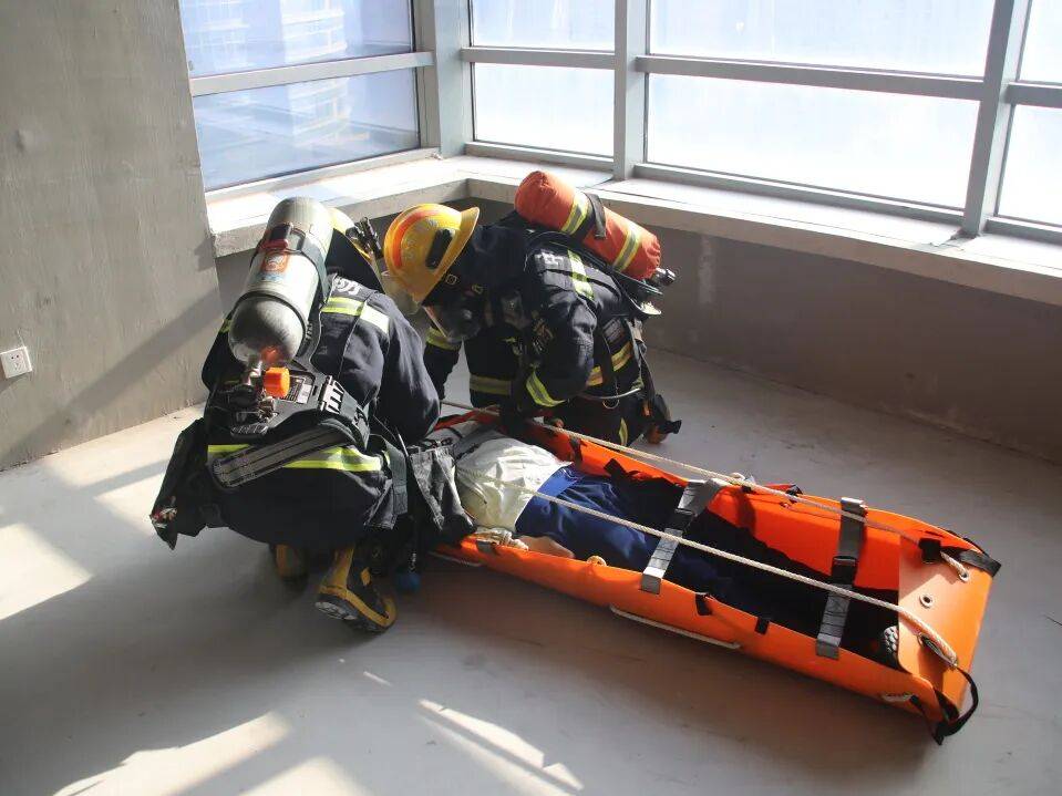 皇冠app
_【高层建筑专项整治】大连市金普新区持续开展高层建筑隐患排查整治行动