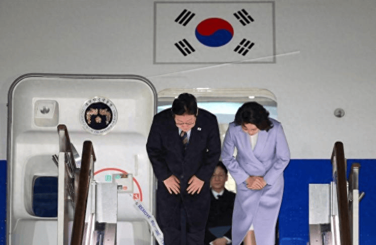 信用网怎么开户_李在明送中方5件国礼信用网怎么开户，深夜抵韩却收到噩耗，美驻韩一把手突然请辞回国