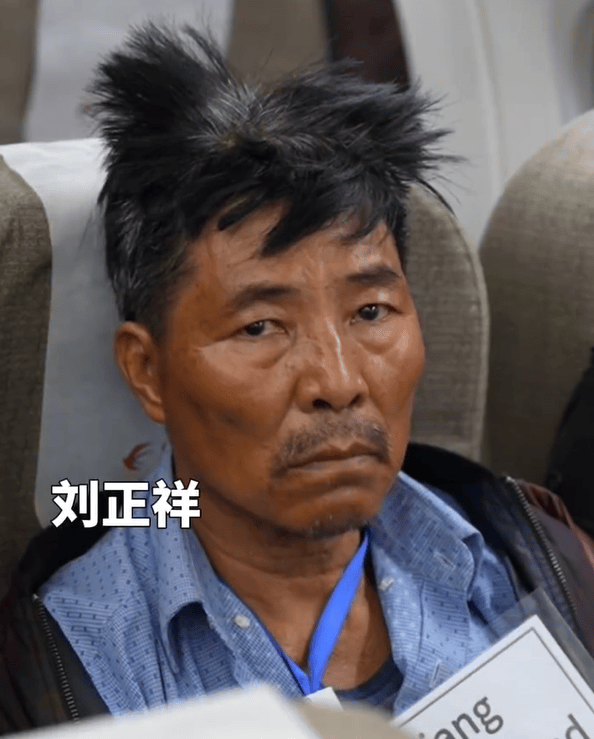 皇冠信用账号怎么开_四大电诈头目被押解回国皇冠信用账号怎么开，特写画面首次曝光