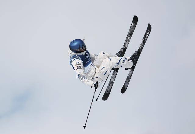 皇冠代理怎么拿_谷爱凌虽再失金牌 但中国队已跻身世界强队