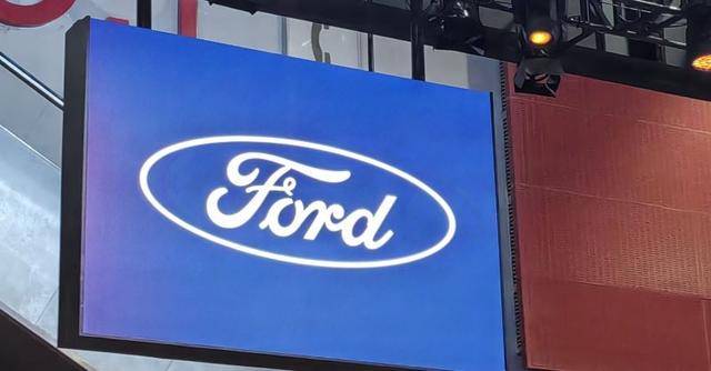 皇冠信用网怎么注册_巨亏82亿美元皇冠信用网怎么注册,全球销量被比亚迪超越,福特2025年到底经历了什么?