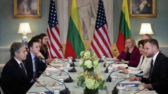 皇冠退水
_立陶宛想和中国恢复外交关系皇冠退水
,但拒绝“下跪认错”,看来中方给他的教训还不够?