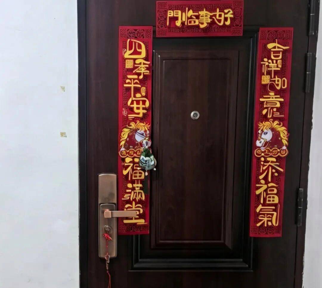 皇冠信用网代理_女子发现家中现金悄悄“缩水”10万余元！以为自己记错钱数皇冠信用网代理，一看监控……她报警了