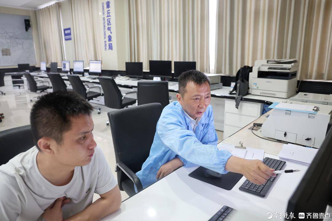世界杯足球平台代理_拾光|几十年如一日世界杯足球平台代理,他准点放气球高空测天气