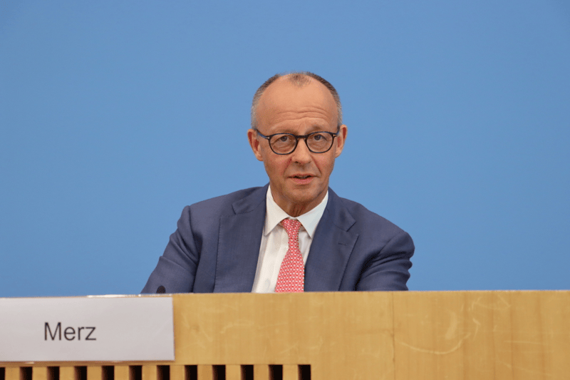 皇冠登录地址_德国选择党再下一城皇冠登录地址，基民盟输光一个州，默茨怎么办？